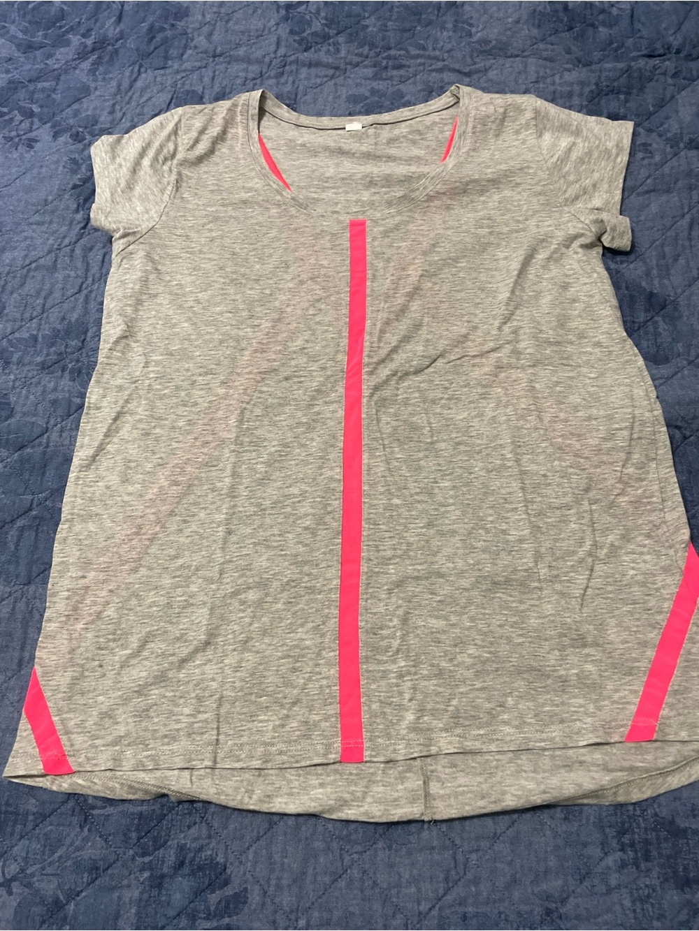 ALO Yoga Gray Short Sleeve Tee with Pink Accent Stripes
